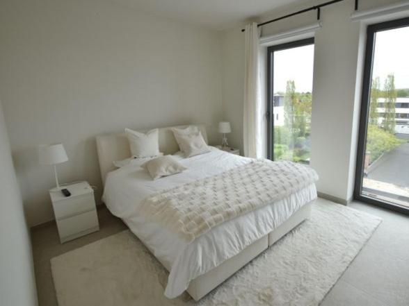Superbe Appartement Neuf Et Moderne A Льєж Екстер'єр фото